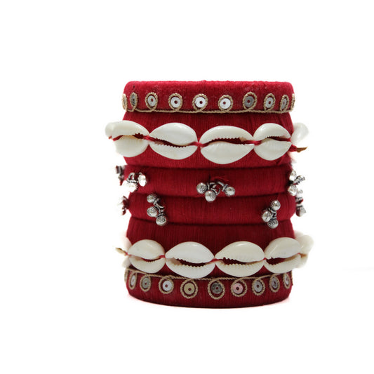 Red Kaudi bangles